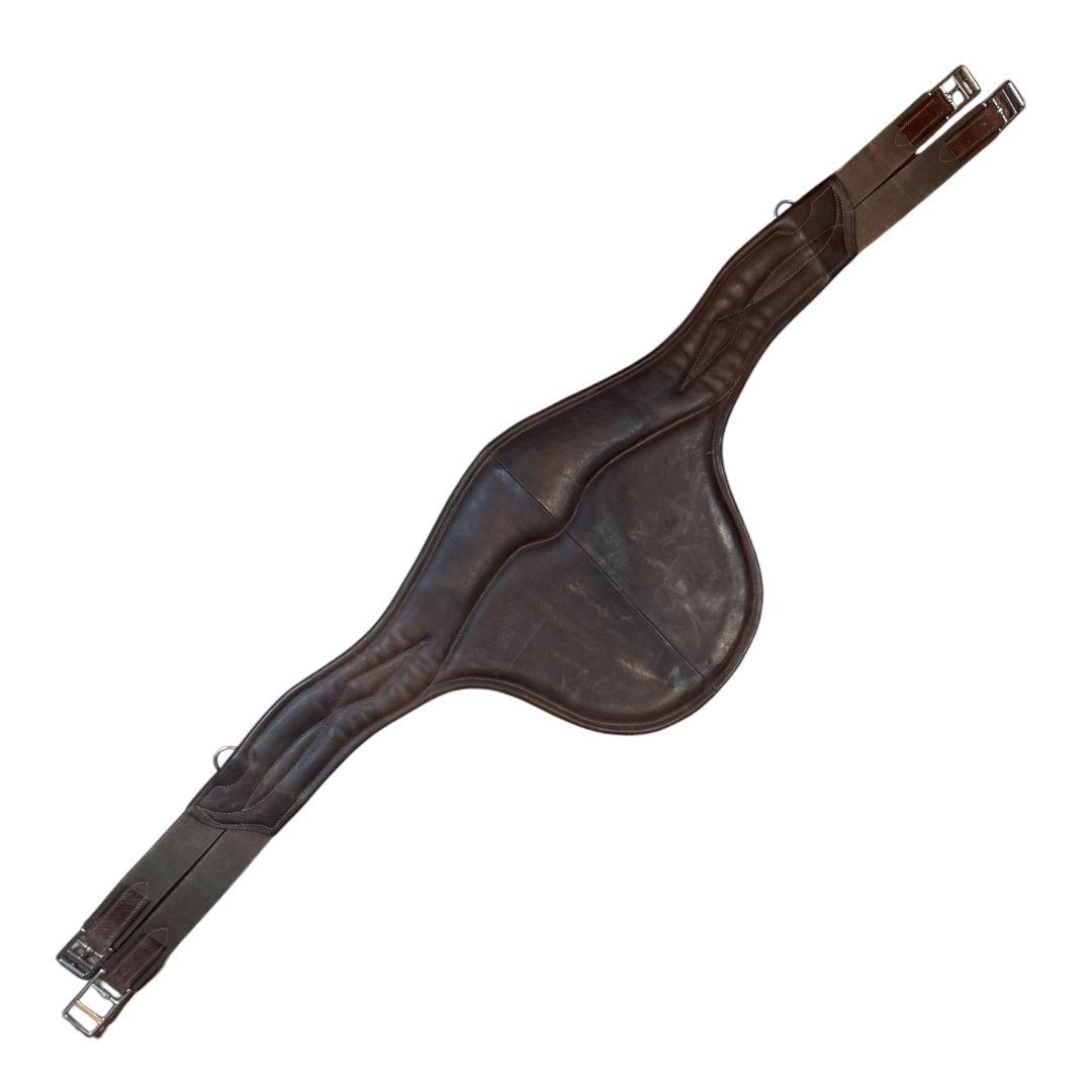CWD Bellyguard Stud Girth in Havana - 52"
