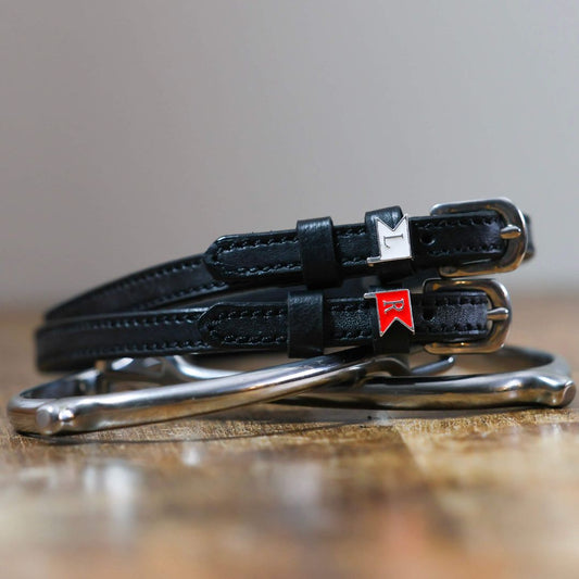 ManeJane 'Jump Flag' Spur Straps in Black - 17"