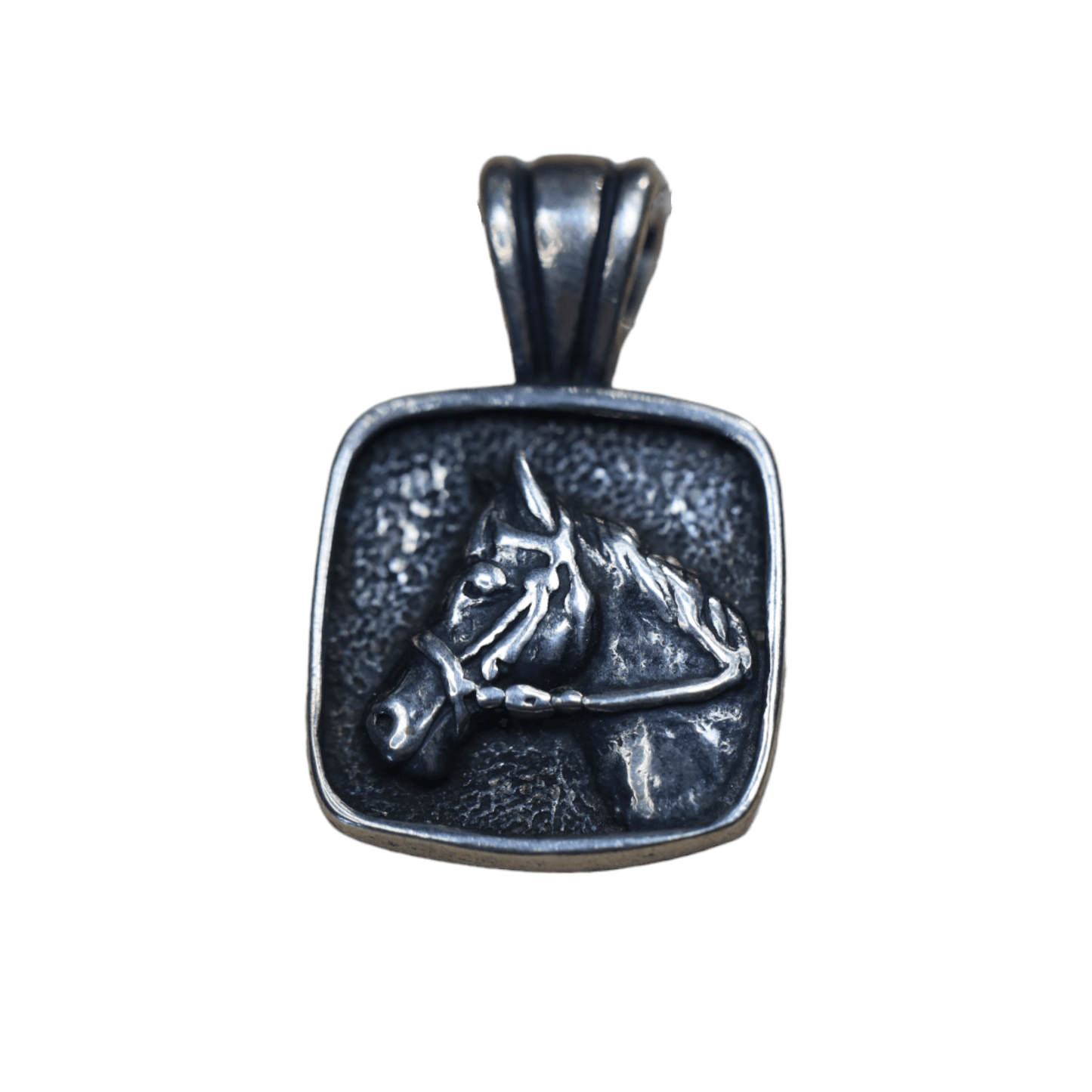 Horse Head (Left) Pendant in Sterling Silver