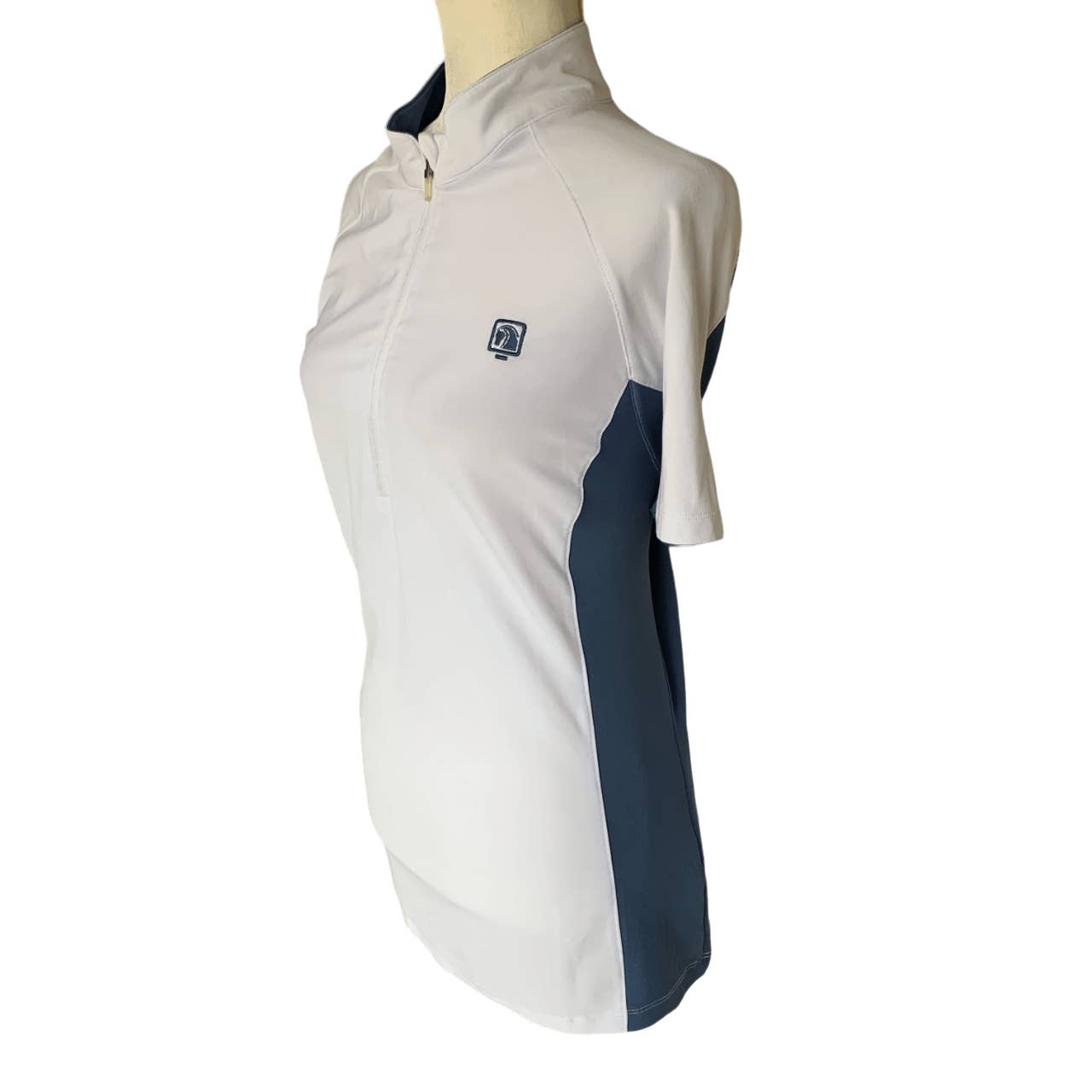 ROMFH 'Chill Factor' Show Shirt in White & Navy - Woman's X-Large